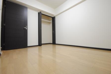 Non-living room. Indoor (11 May 2013) Shooting