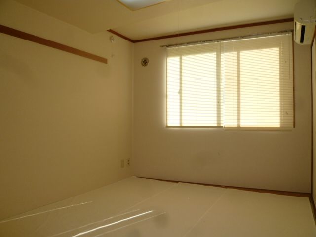 Security. Japanese style room