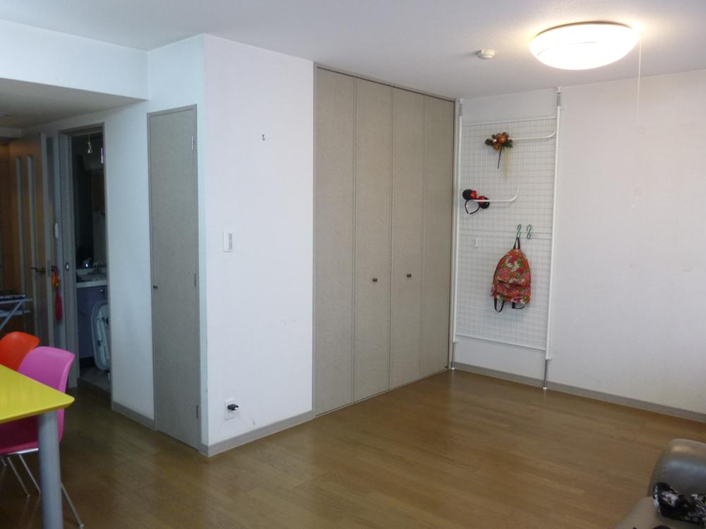 Living. Storage space was also enhanced LD You can also take advantage of a hobby space