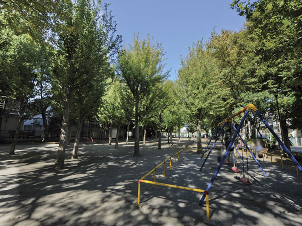 Surrounding environment. Itabashi Oyama park (about 540m ・ 7-minute walk)
