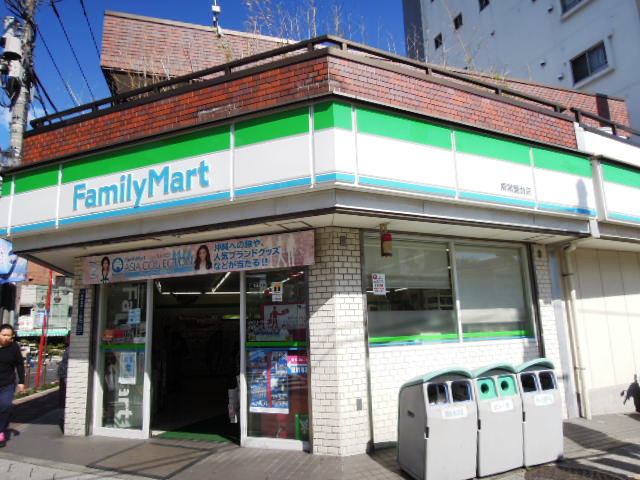 Convenience store. FamilyMart Minamitokiwadai store up (convenience store) 182m