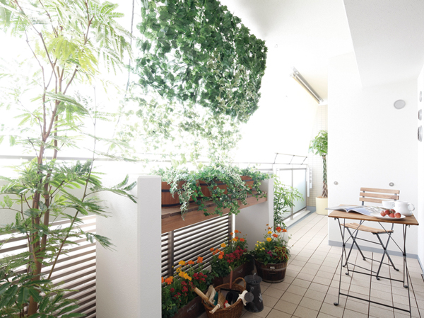 Other.  [balcony] Balcony green curtain can enjoy
