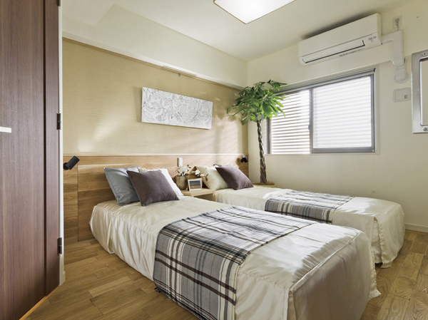 Interior.  [Western-style 1] Western-style in consideration of the privacy in the louver surface lattice adoption