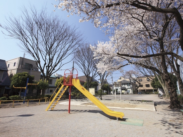 A quiet residential area of ​​the first kind residential area per yang can be secured building south side is in the park. <Eco-Village lotus root south park> site conceptual diagram