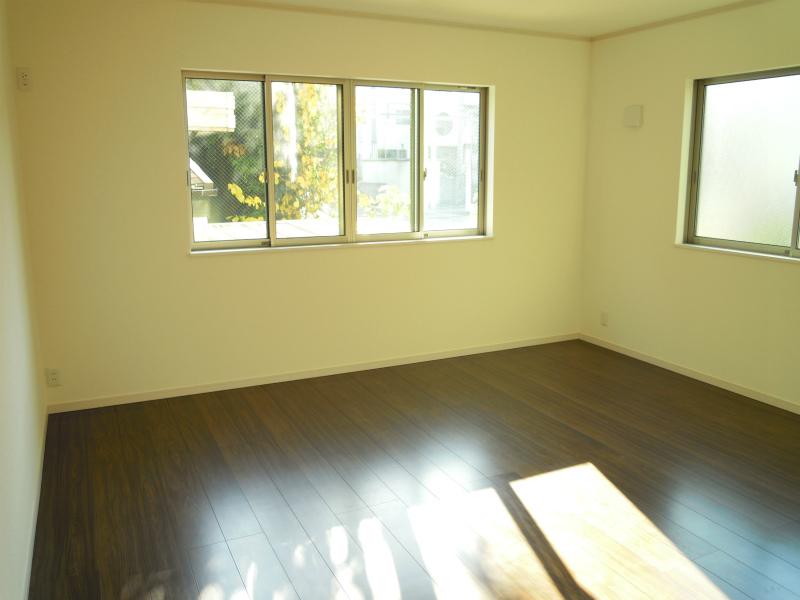 Living. Indoor (12 May 2013) Shooting