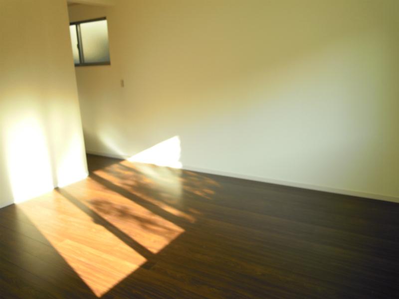 Living. Indoor (12 May 2013) Shooting