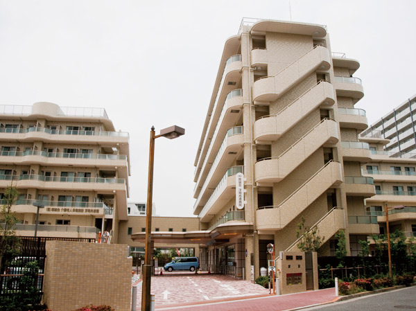 Surrounding environment. Ukima Funato hospital (3-minute walk / About 180m)