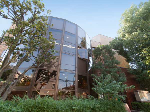 Surrounding environment. Itabashi Hikawa library (about 1040m ・ Walk 13 minutes)