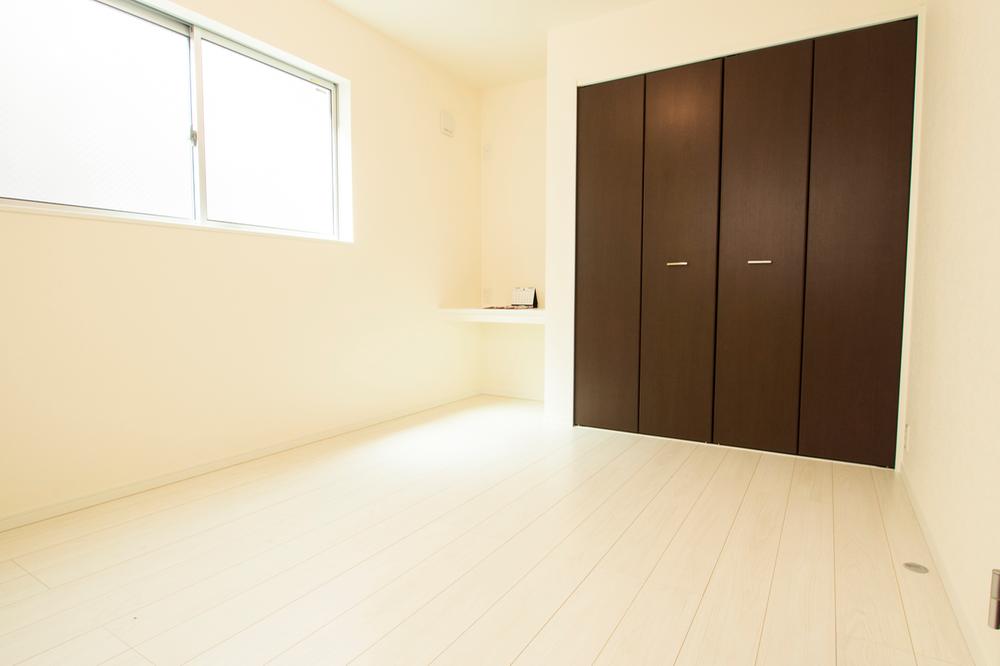 Non-living room. Room (August 2013) Shooting