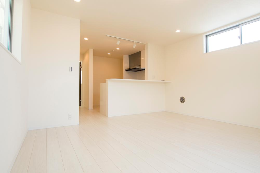 Living. Room (August 2013) Shooting