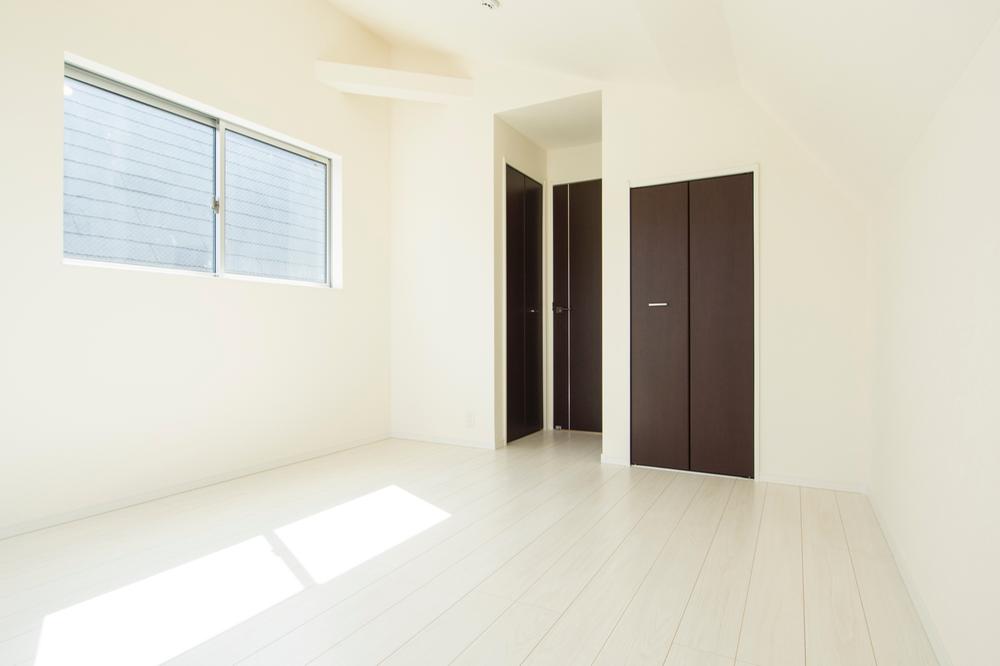 Non-living room. Room (August 2013) Shooting