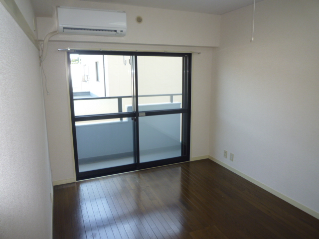 Other room space. 1 between the minute with storage ・ Western-style 6 Pledge