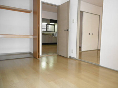 Living and room. ☆ Storage also firmly a Western-style 6 Pledge ☆