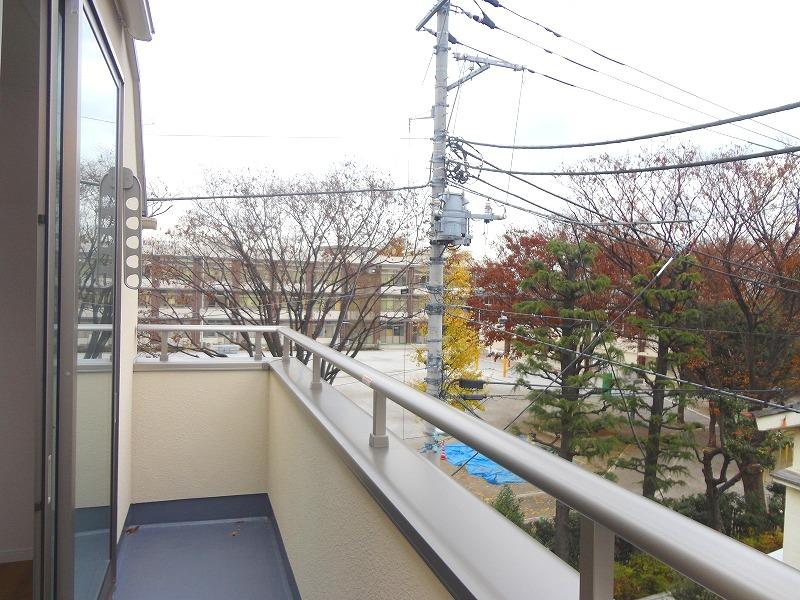 Balcony. Local (12 May 2013) Shooting