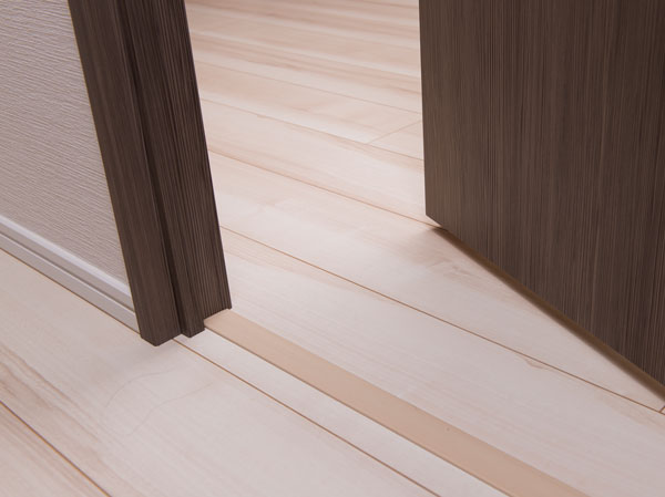 Other.  [Flat Floor] Eliminating the difference in level between the living room, To prevent tripping and falling. (G ・ Except H type)