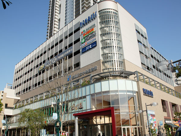 Surrounding environment. Vinashisu Kanamachi (about 220m, A 3-minute walk)