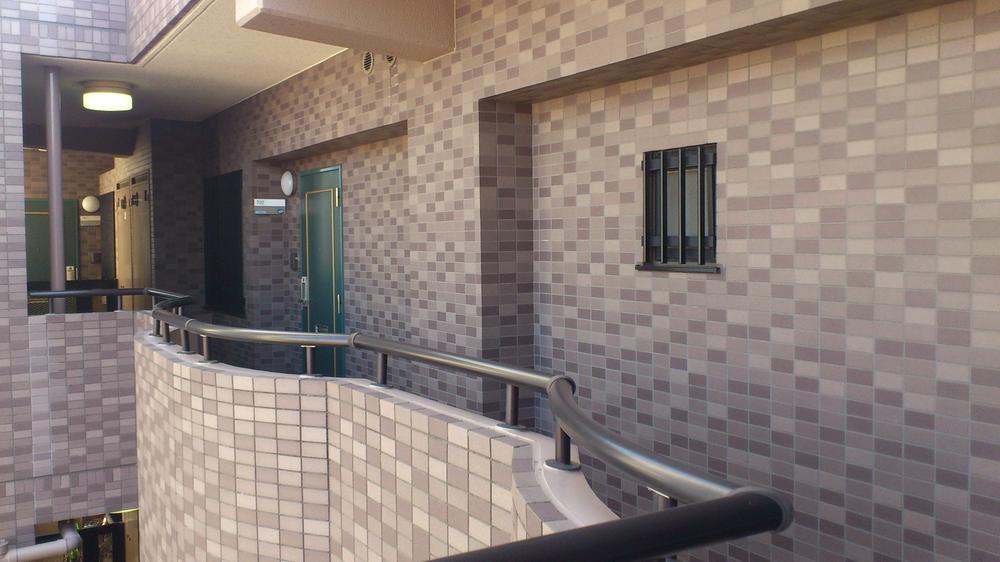 Other common areas. Room before the corridor