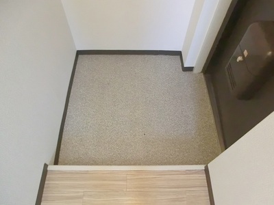 Entrance. Entrance space.