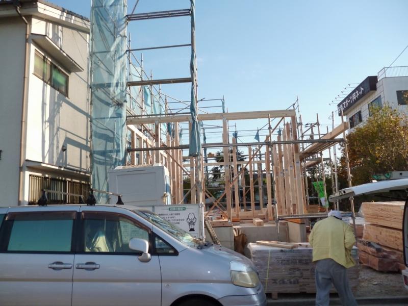 Local appearance photo. Local (11 May 2013) Shooting