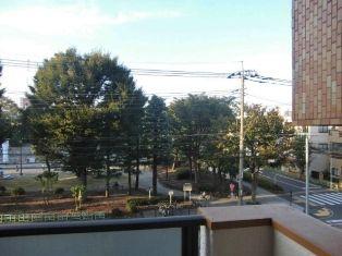 View photos from the dwelling unit