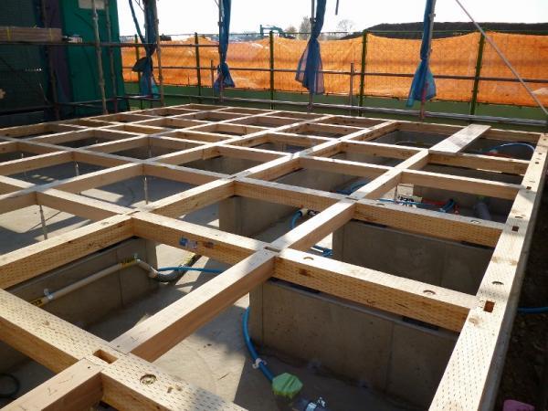 Local appearance photo. Local (11 May 2013) Shooting