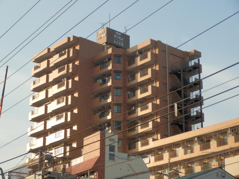 Local appearance photo. Local (11 May 2013) Shooting.