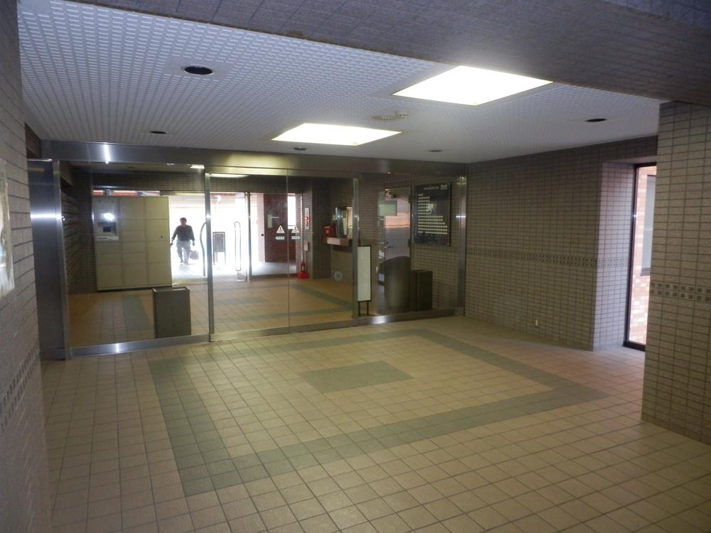 lobby. Common areas. It is spacious lobby.