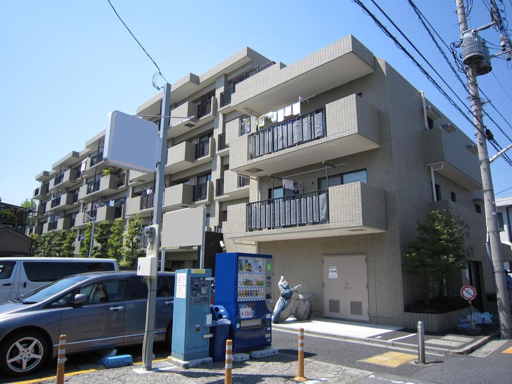 Local appearance photo. Local (April 2013) Shooting