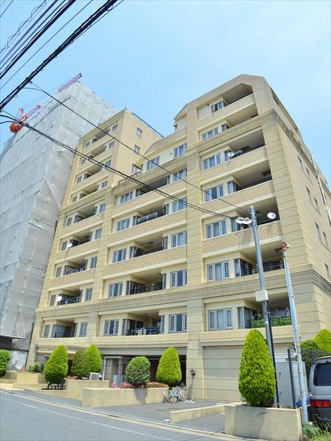 Local appearance photo. Parking one equipped with the exclusive right to use