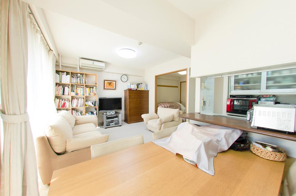 Living. Indoor (11 May 2013) Shooting