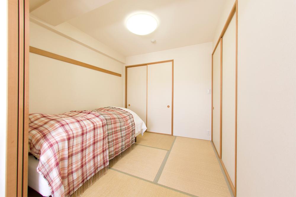 Non-living room. Indoor (11 May 2013) Shooting