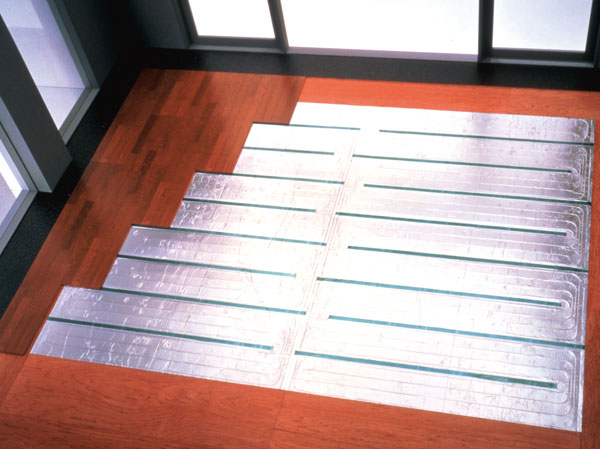 Other.  [TES hot water floor heating] living ・ The dining, Adopt the TES hot water floor heating of Tokyo Gas. Warm comfortable room from the ground by using a hot water, It is a heating system to achieve a "Zukansokunetsu" which is said to be ideal. (Same specifications)