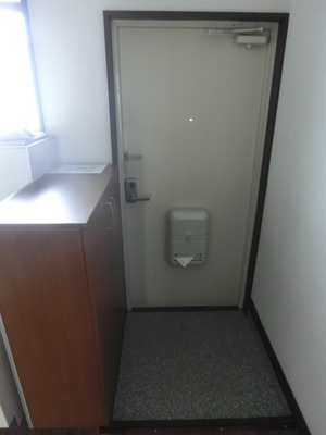 Entrance. Entrance with cupboard