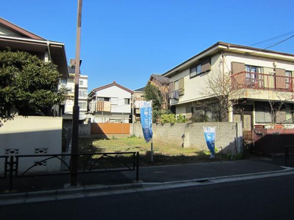 Local appearance photo. Local (December 2013 shooting)