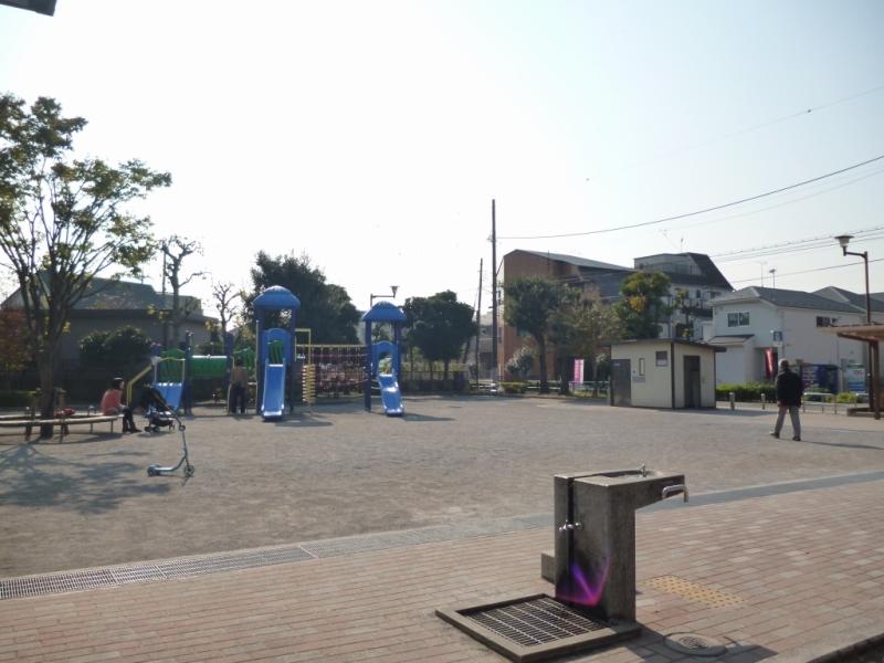 park. 382m to Aoba Park