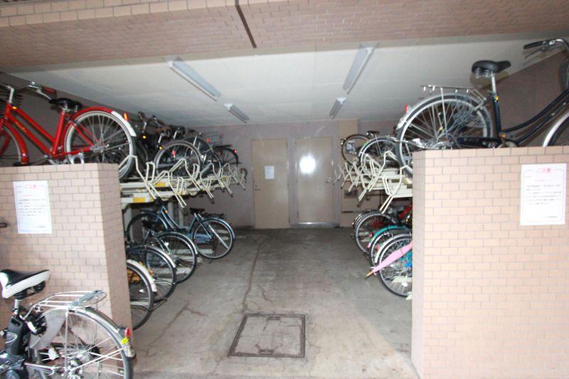 Other local. Building in the parking lot