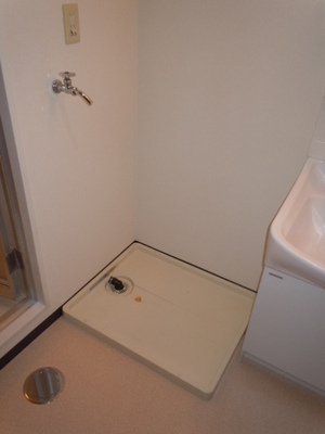 Other Equipment. Waterproof plate