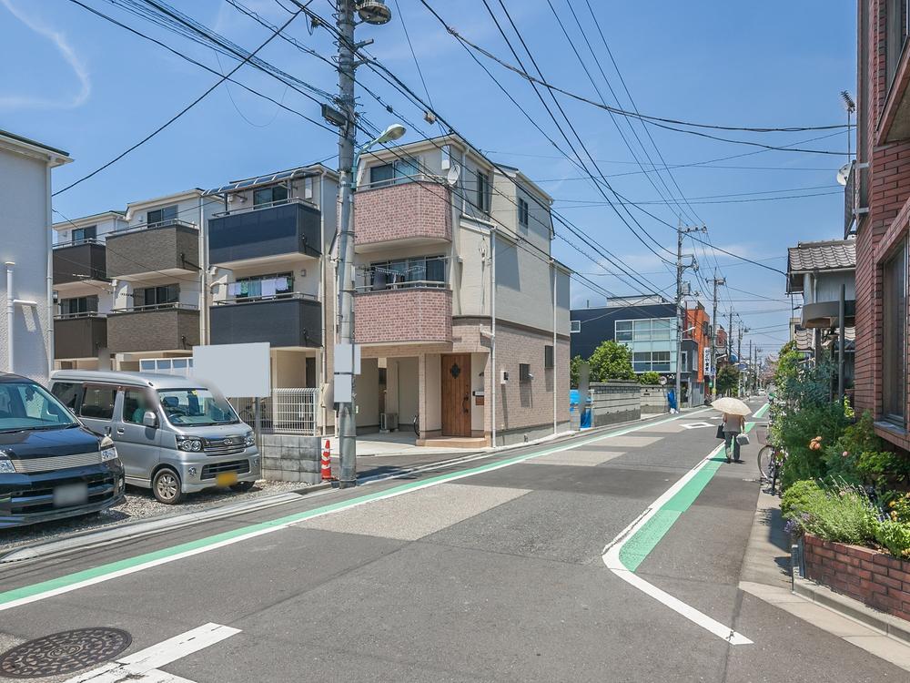 Local appearance photo. Local (September 2013) Shooting