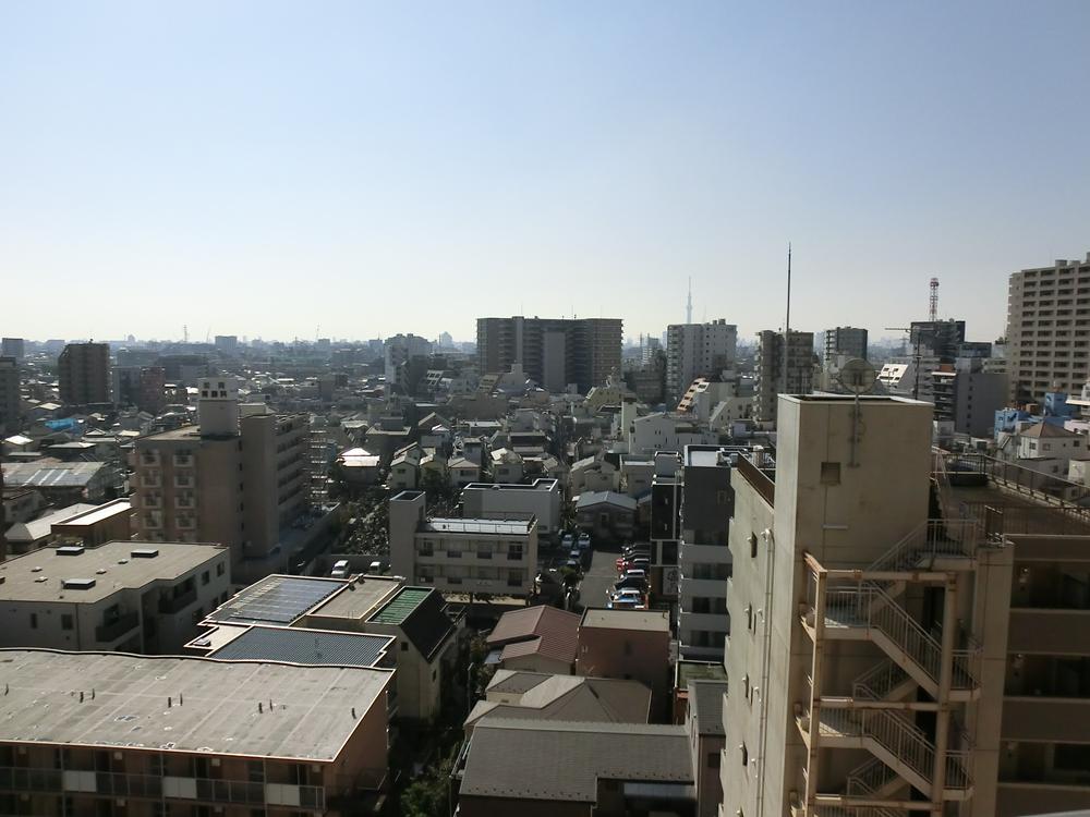 View photos from the dwelling unit. Southwest angle room per yang ・ View ・ It is ventilation pat