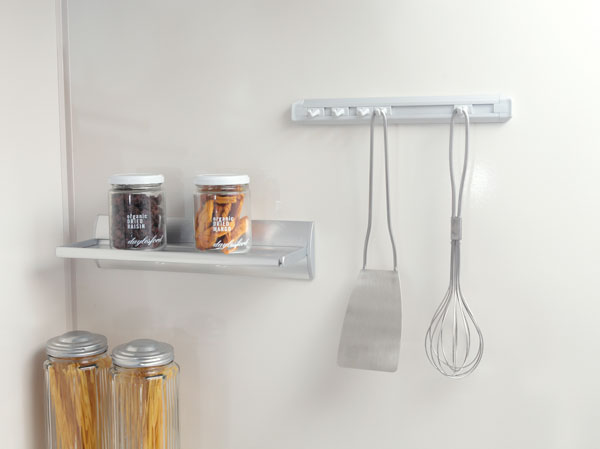 Kitchen.  [Kitchen before enamel panel] Strongly to heat and moisture before the kitchen, Strong and adopt a strong enamel kitchen panel to shock. Dirty luck difficult is easy to clean.