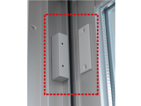 Security.  [Security magnet sensor] The dwelling unit of the window, Set up a crime prevention magnet sensor to inform the suspicious person of intrusion. If it goes wrong, Alarm sound resounds with intercom. It tells you quickly abnormal. Even at the time of night and long-term absence, On behalf of the residents to protect the safety of the residence. (Except for some) (more than the published photograph of the same specifications)