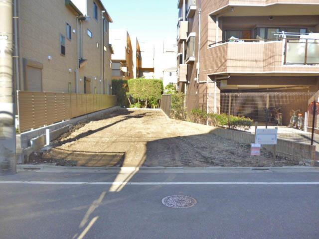 Local land photo. Becoming present situation vacant lot. 