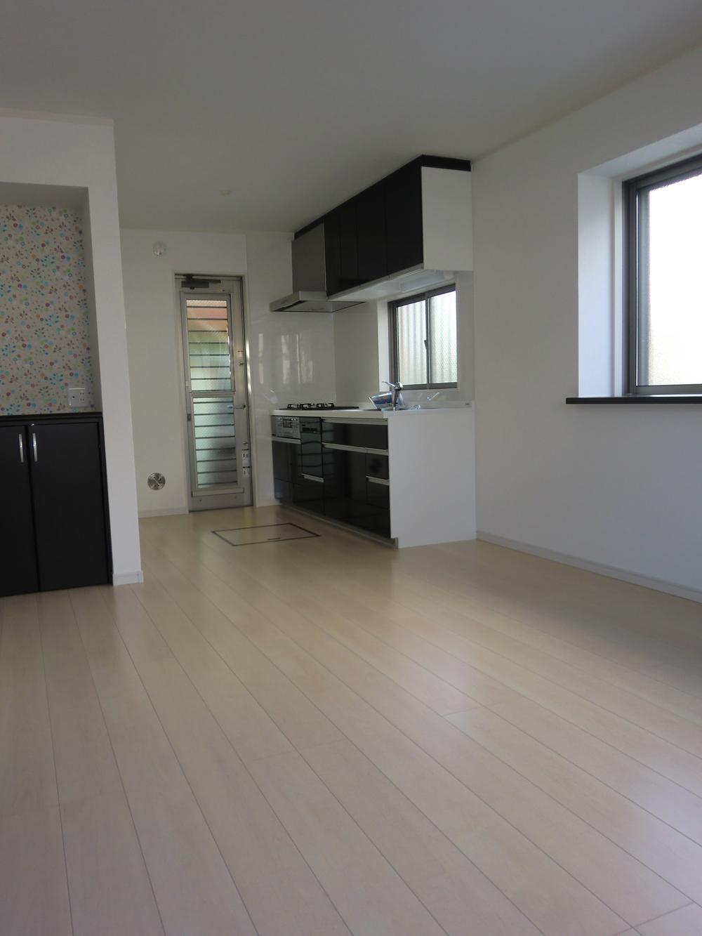 Living. Indoor (10 May 2013) Shooting