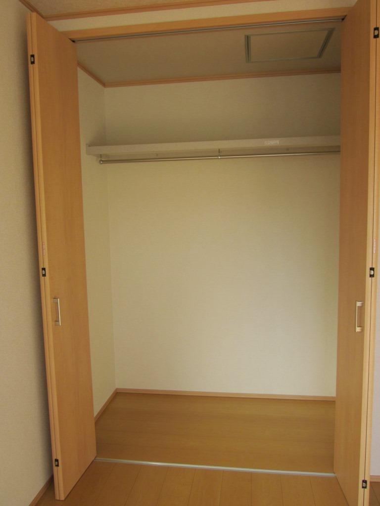 Receipt. 1 Building: Storage is also plenty of.