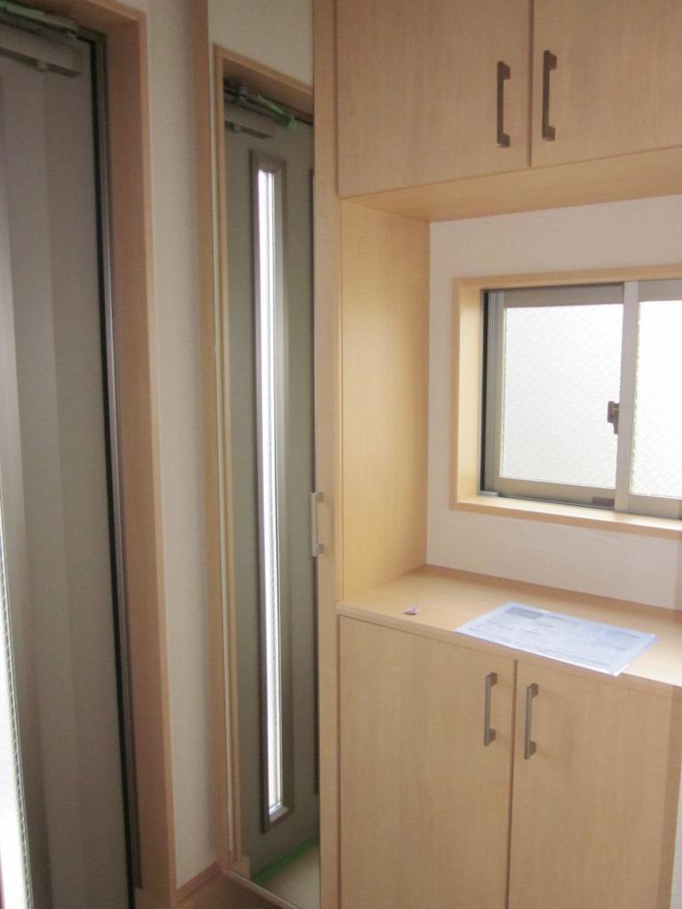 Entrance. 1 Building: The entrance storage.