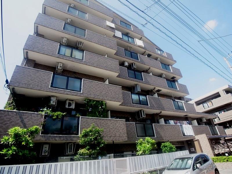 Local appearance photo