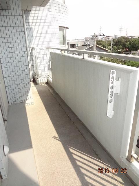 Balcony. Local (September 2013) Shooting