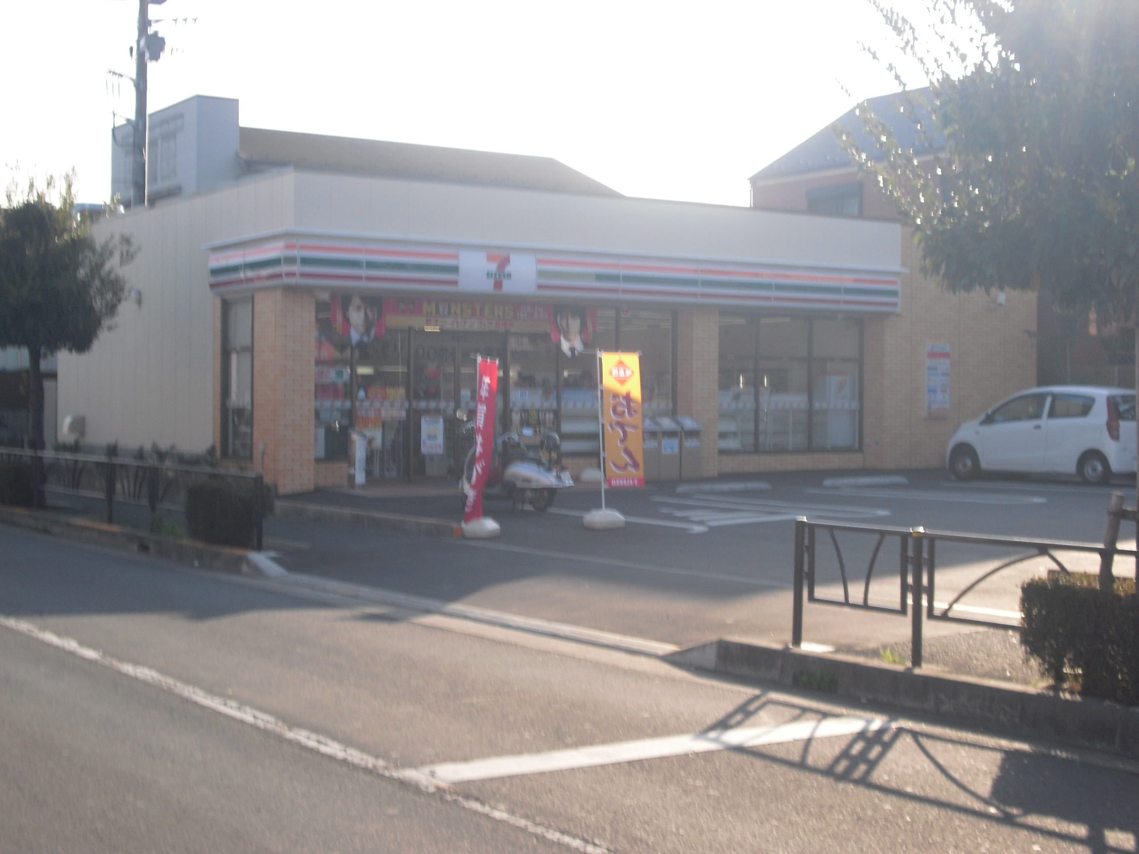 Convenience store. Seven-Eleven Katsushika Nishimizumoto 2-chome up (convenience store) 155m