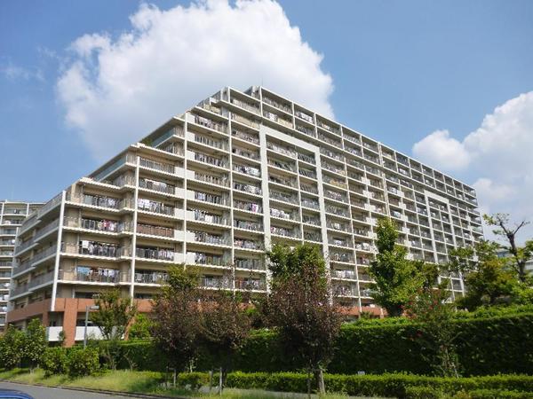 Local appearance photo. Local (September 2013 shooting)