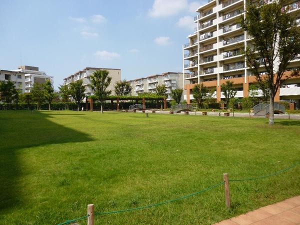 Other common areas. Midi on Garden